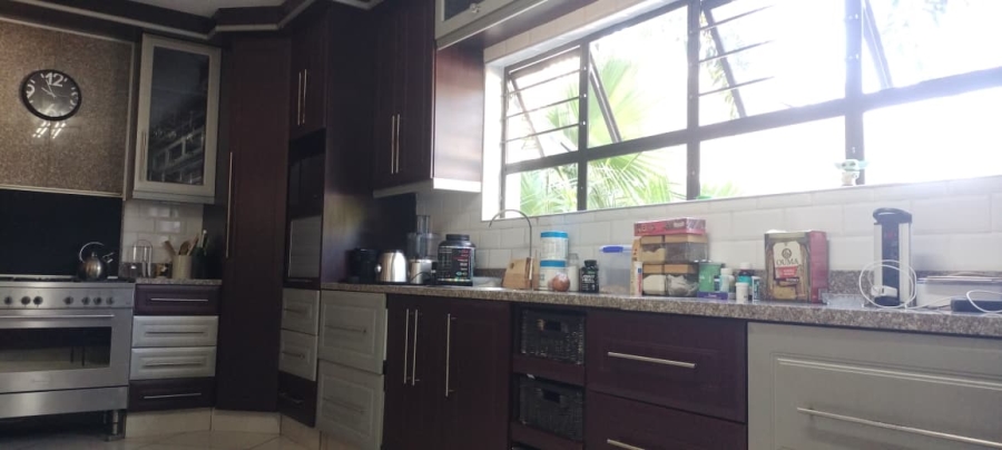 5 Bedroom Property for Sale in Meer En See KwaZulu-Natal