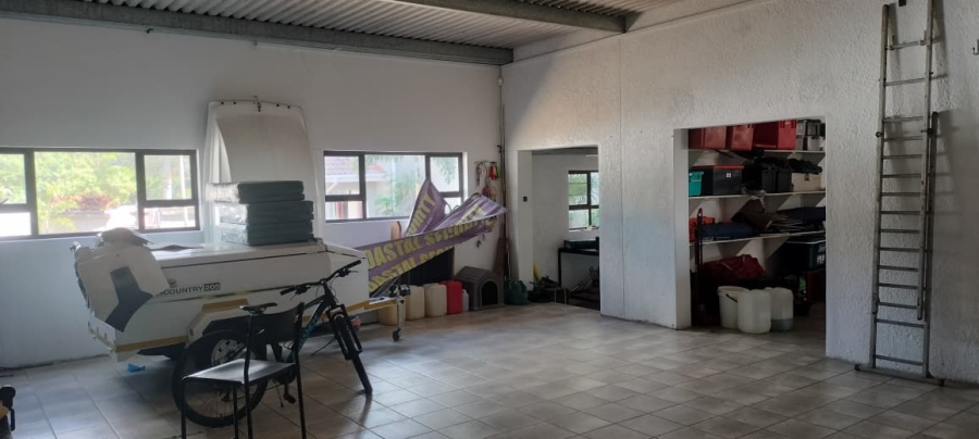 5 Bedroom Property for Sale in Meer En See KwaZulu-Natal