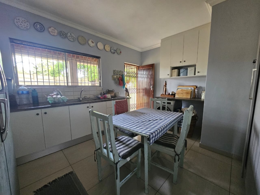 4 Bedroom Property for Sale in Meer En See KwaZulu-Natal