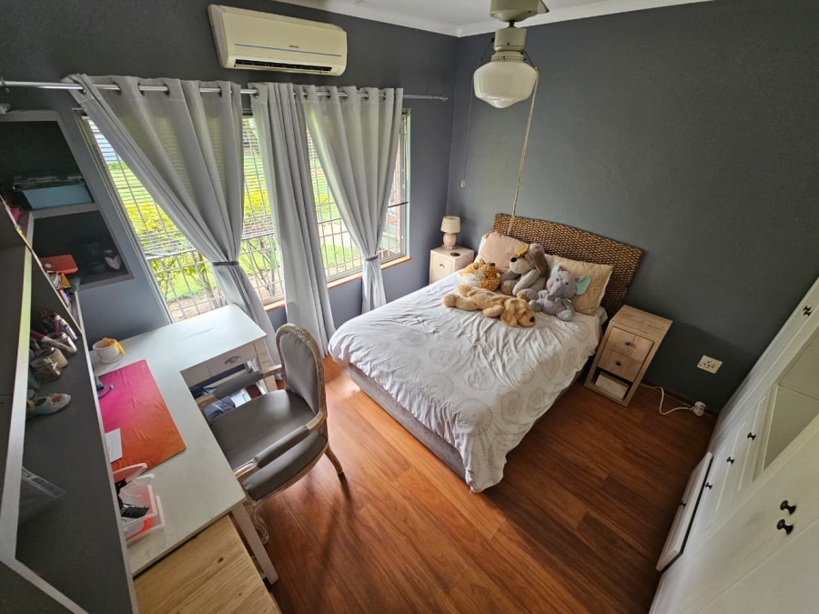 4 Bedroom Property for Sale in Meer En See KwaZulu-Natal