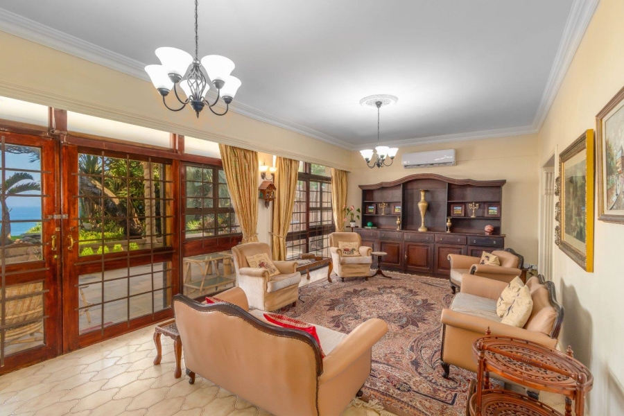 5 Bedroom Property for Sale in Amanzimtoti KwaZulu-Natal