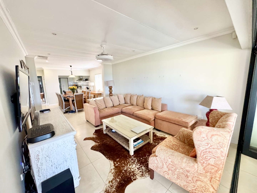 To Let 4 Bedroom Property for Rent in Umhlanga KwaZulu-Natal