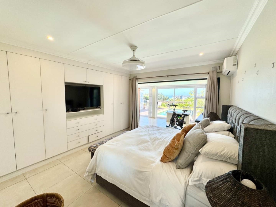 To Let 4 Bedroom Property for Rent in Umhlanga KwaZulu-Natal