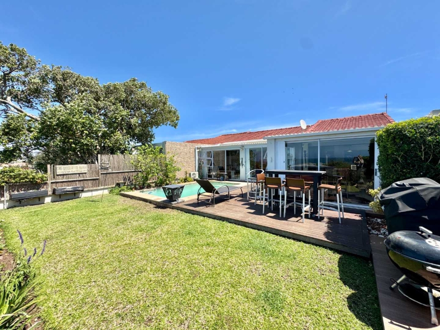To Let 4 Bedroom Property for Rent in Umhlanga KwaZulu-Natal