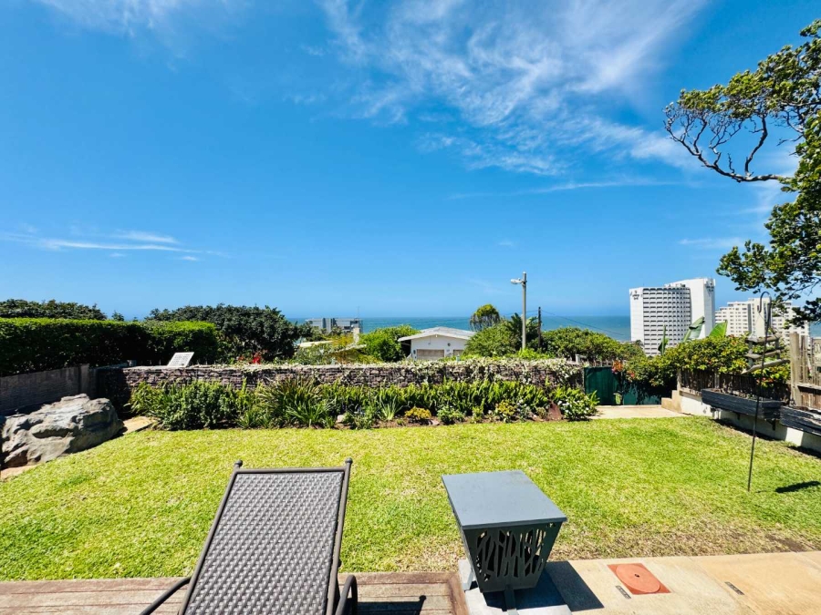 To Let 4 Bedroom Property for Rent in Umhlanga KwaZulu-Natal