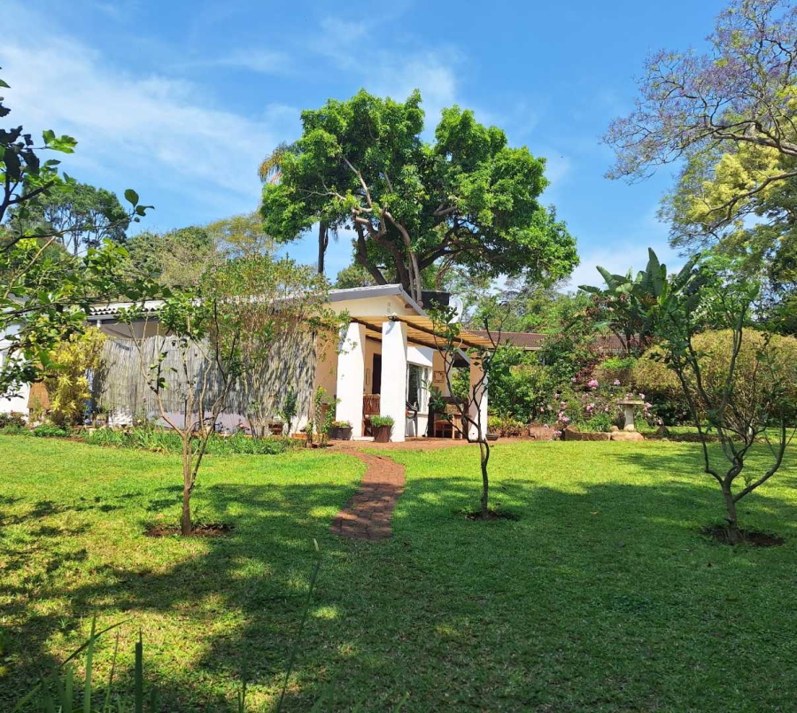 To Let 1 Bedroom Property for Rent in Waterfall KwaZulu-Natal