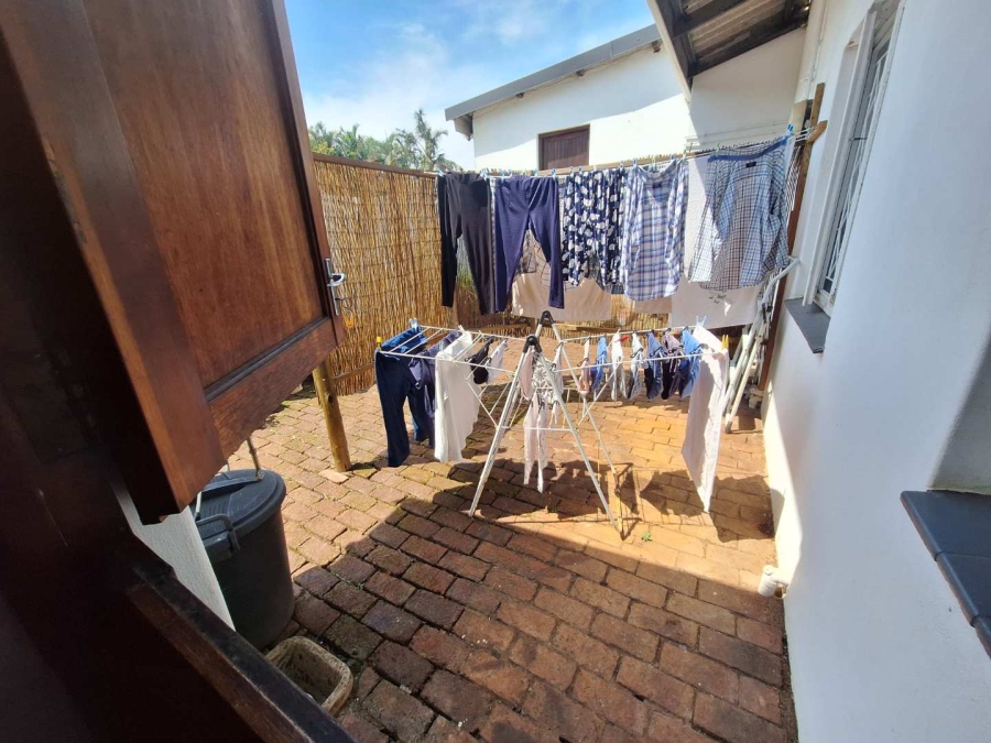 To Let 1 Bedroom Property for Rent in Waterfall KwaZulu-Natal