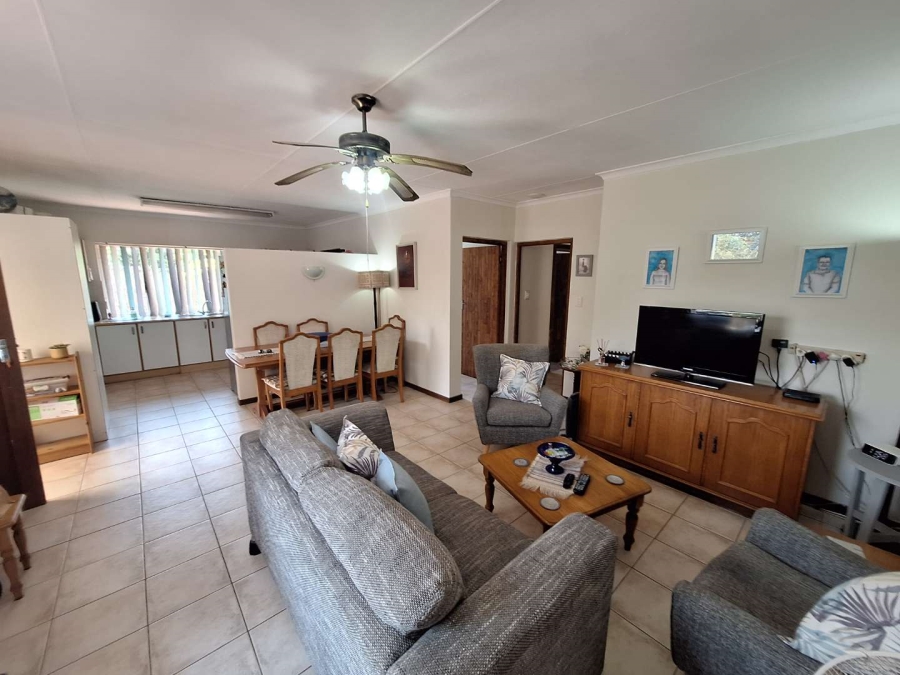 To Let 1 Bedroom Property for Rent in Waterfall KwaZulu-Natal