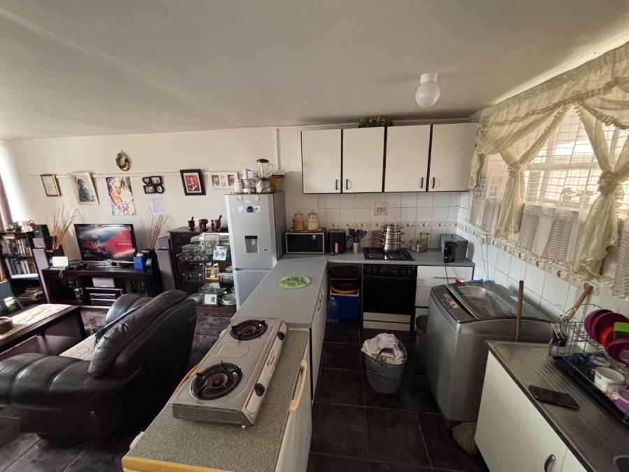 2 Bedroom Property for Sale in Pinetown KwaZulu-Natal