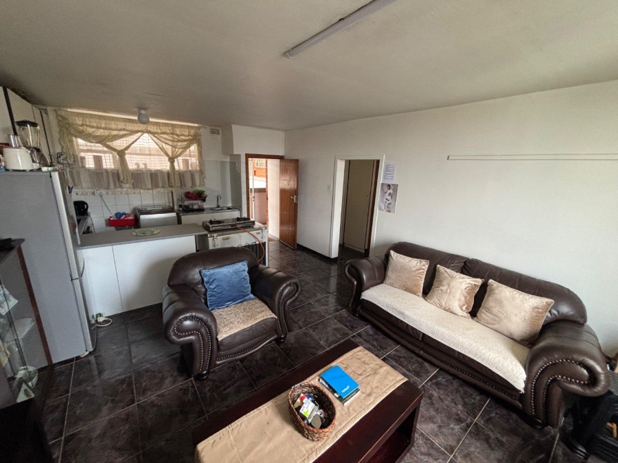 2 Bedroom Property for Sale in Pinetown KwaZulu-Natal