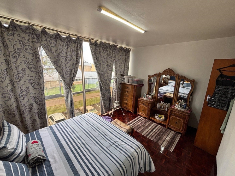 2 Bedroom Property for Sale in Pinetown KwaZulu-Natal