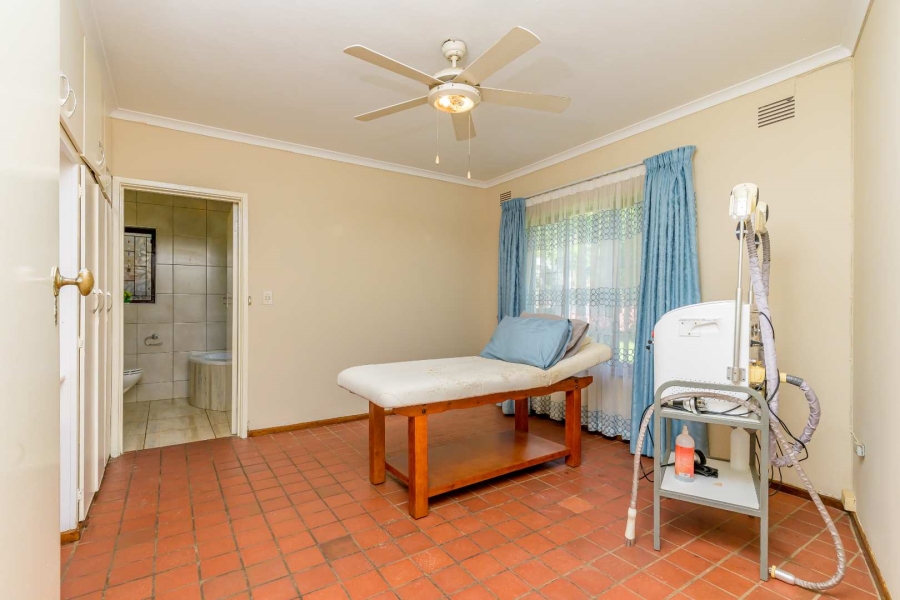 4 Bedroom Property for Sale in Glen Hills KwaZulu-Natal