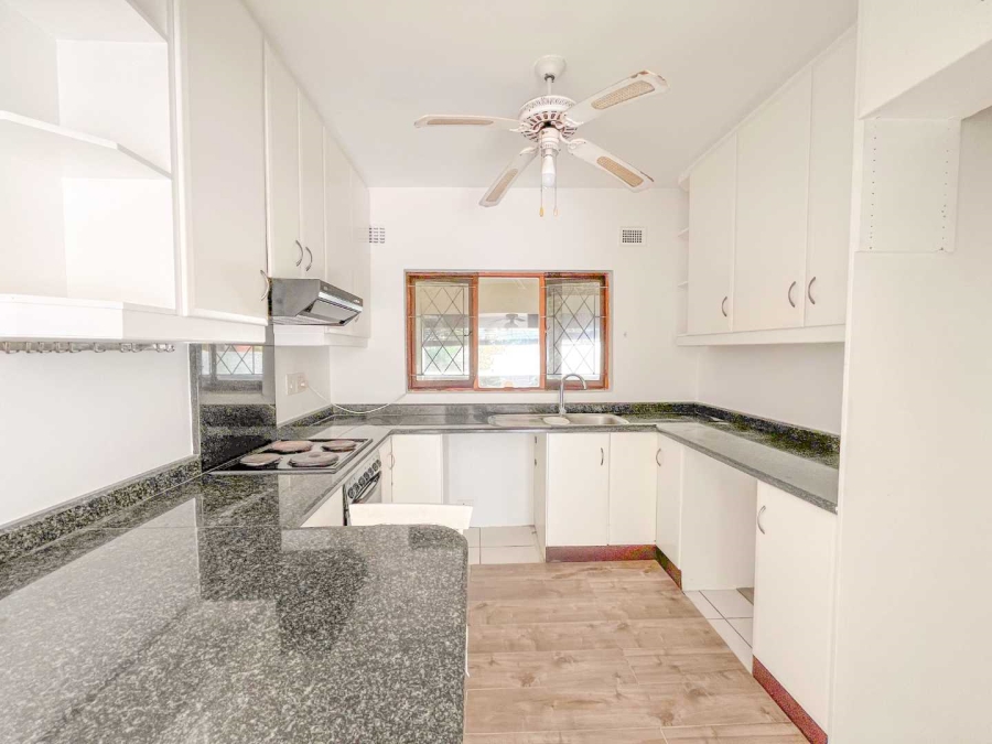 2 Bedroom Property for Sale in Umhlanga KwaZulu-Natal
