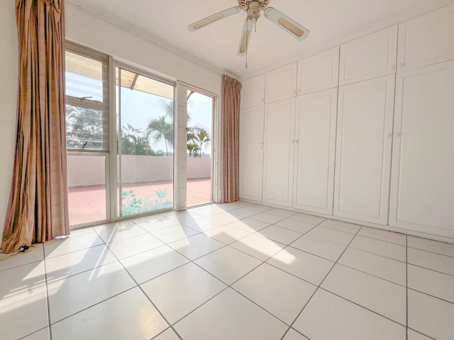 2 Bedroom Property for Sale in Umhlanga KwaZulu-Natal