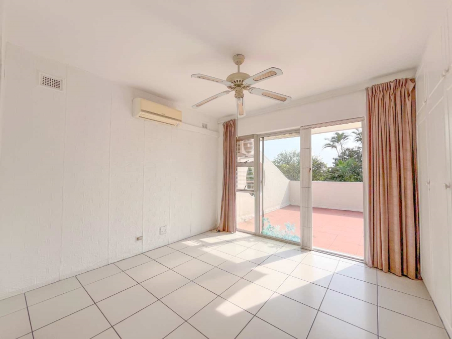 2 Bedroom Property for Sale in Umhlanga KwaZulu-Natal