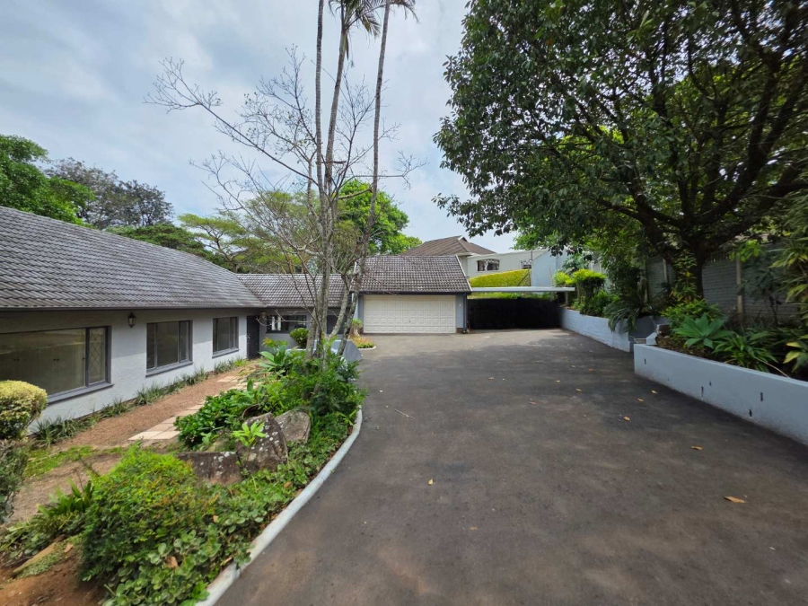 To Let 4 Bedroom Property for Rent in Gillitts KwaZulu-Natal