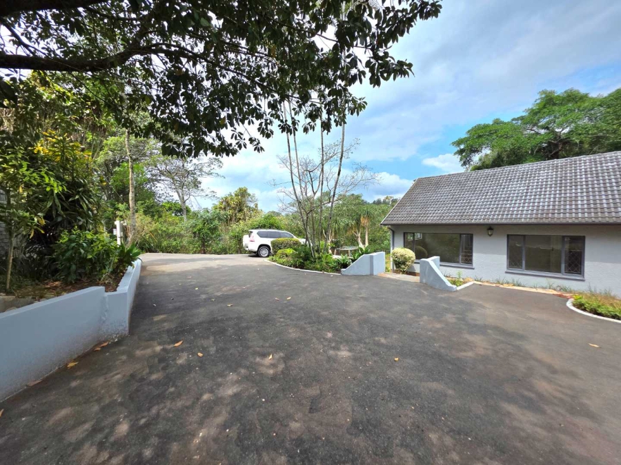 To Let 4 Bedroom Property for Rent in Gillitts KwaZulu-Natal