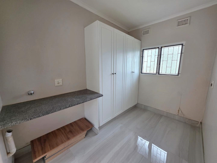To Let 4 Bedroom Property for Rent in Gillitts KwaZulu-Natal