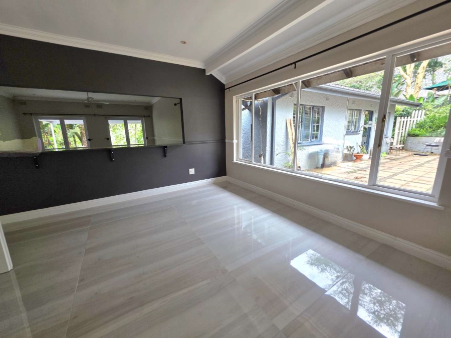 To Let 4 Bedroom Property for Rent in Gillitts KwaZulu-Natal