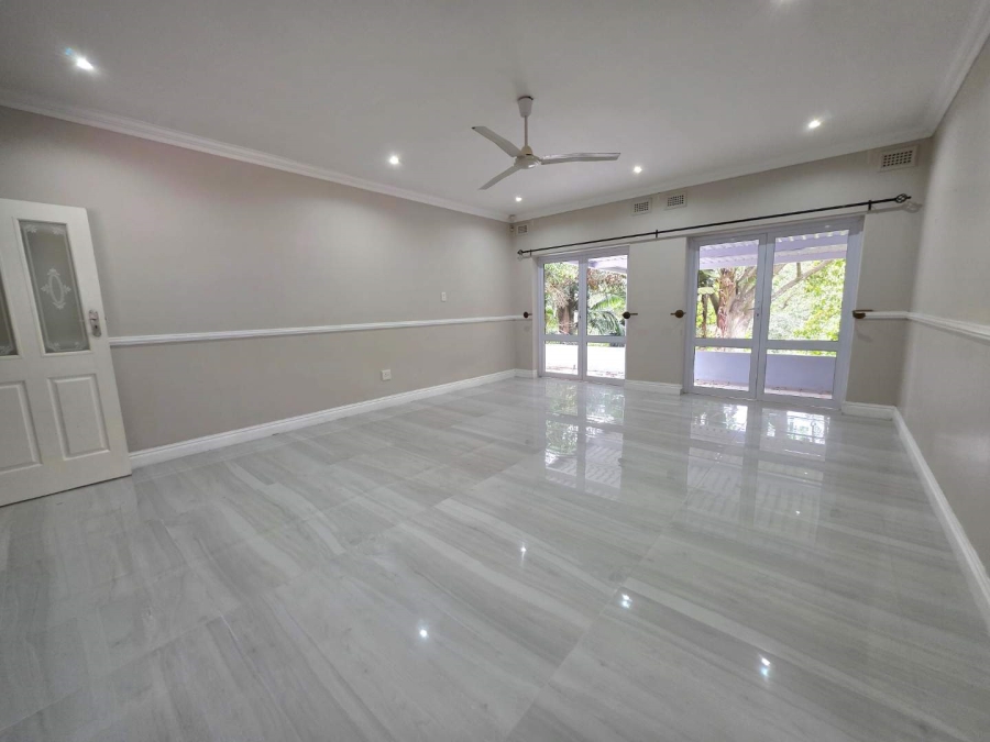To Let 4 Bedroom Property for Rent in Gillitts KwaZulu-Natal