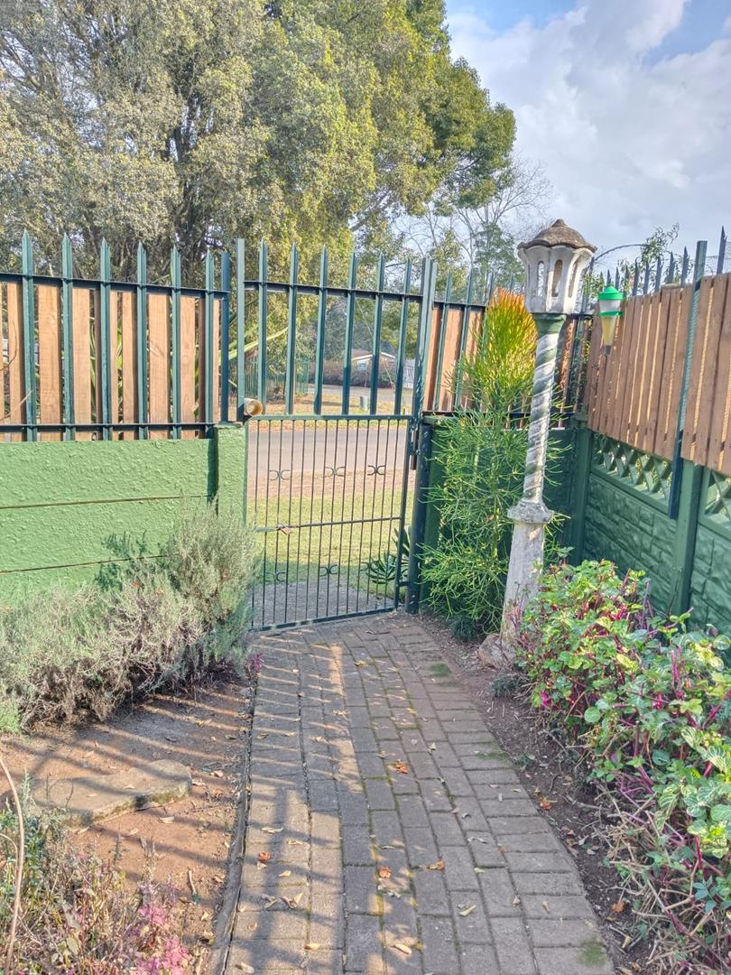 To Let 2 Bedroom Property for Rent in Howick North KwaZulu-Natal