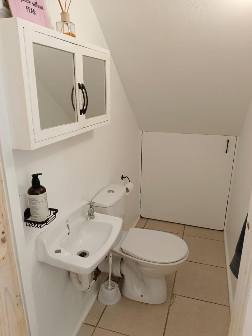 To Let 2 Bedroom Property for Rent in Howick North KwaZulu-Natal