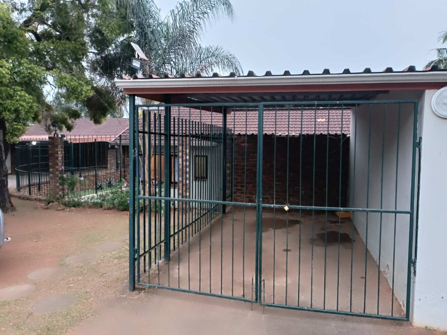 2 Bedroom Property for Sale in Prestbury KwaZulu-Natal