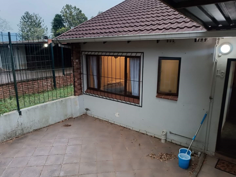 2 Bedroom Property for Sale in Prestbury KwaZulu-Natal