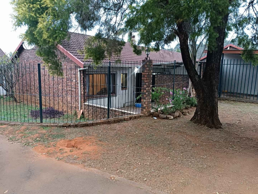 2 Bedroom Property for Sale in Prestbury KwaZulu-Natal