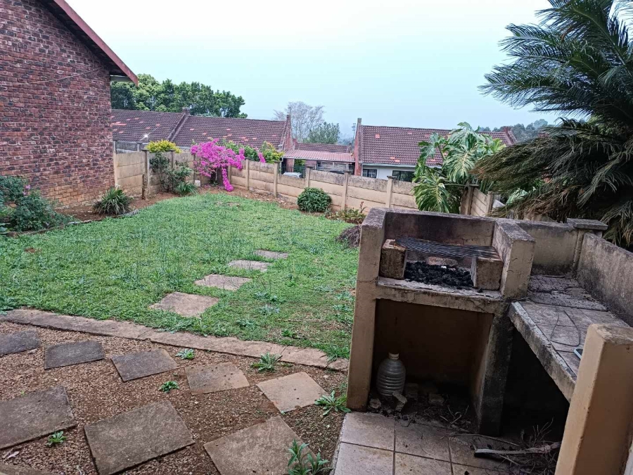 2 Bedroom Property for Sale in Prestbury KwaZulu-Natal