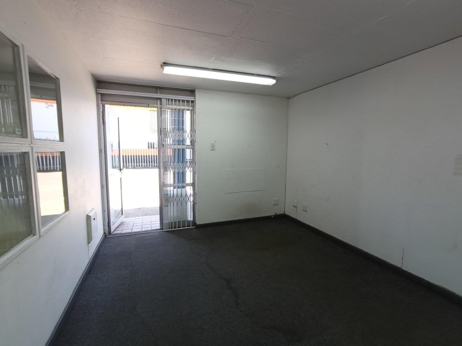 To Let commercial Property for Rent in Westmead KwaZulu-Natal