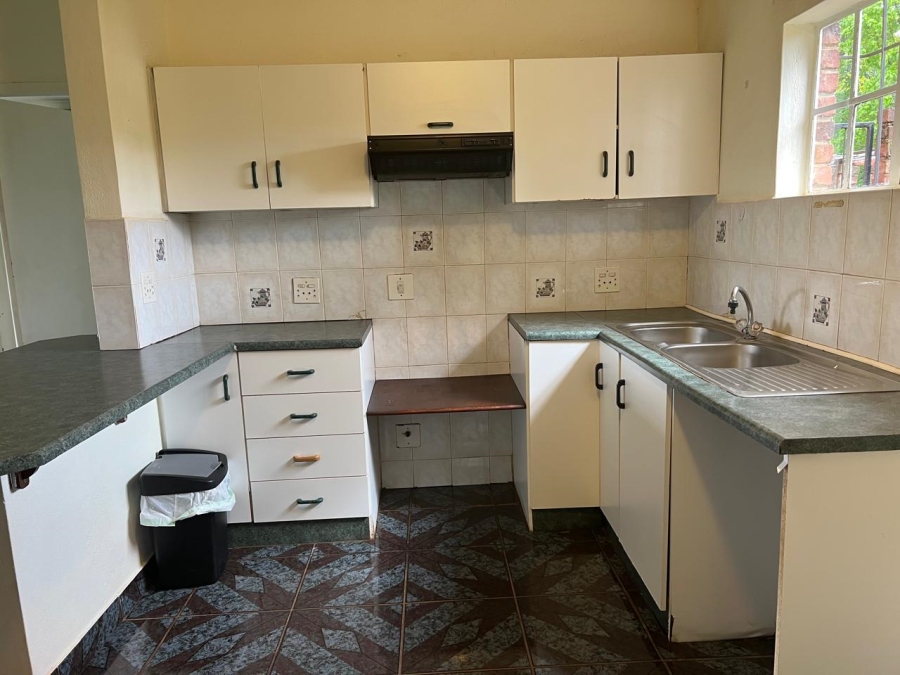 1 Bedroom Property for Sale in Tweedie KwaZulu-Natal