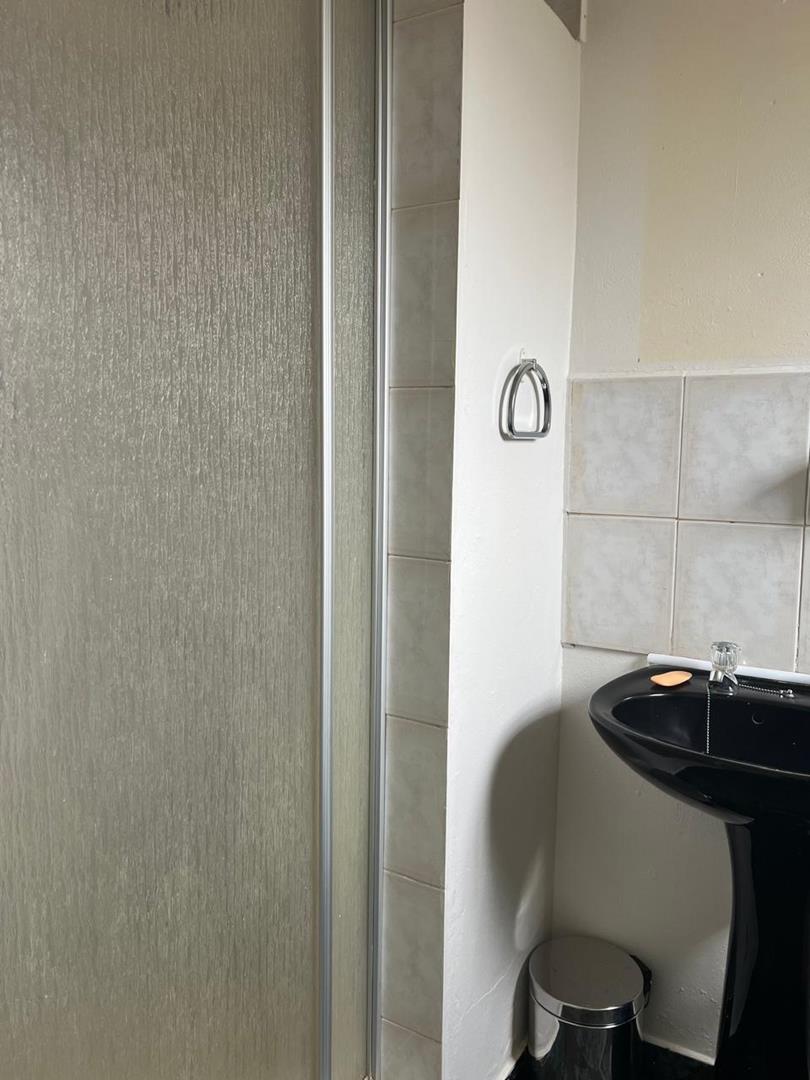 1 Bedroom Property for Sale in Tweedie KwaZulu-Natal