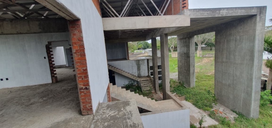 4 Bedroom Property for Sale in Meer En See KwaZulu-Natal