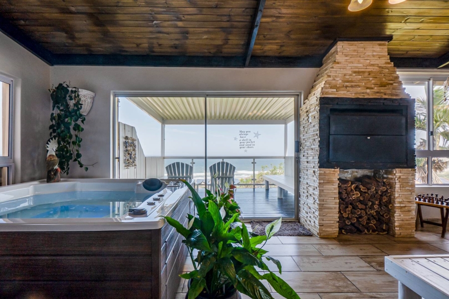 3 Bedroom Property for Sale in Amanzimtoti KwaZulu-Natal