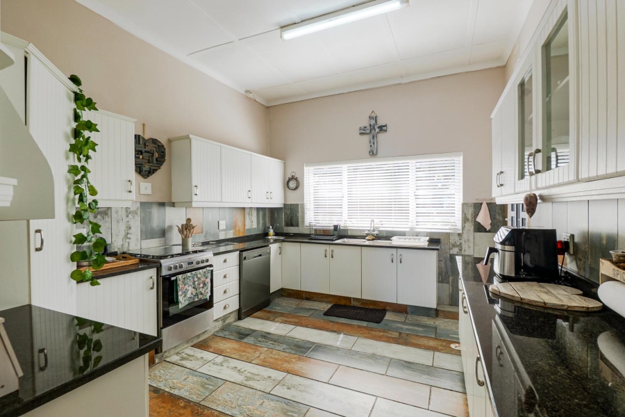 3 Bedroom Property for Sale in Amanzimtoti KwaZulu-Natal