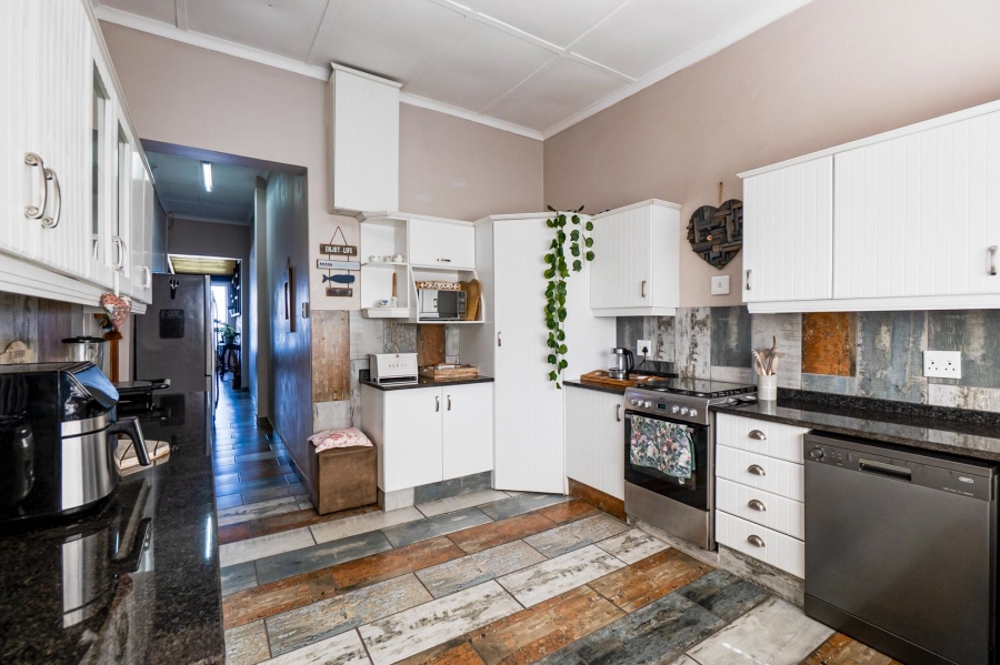 3 Bedroom Property for Sale in Amanzimtoti KwaZulu-Natal
