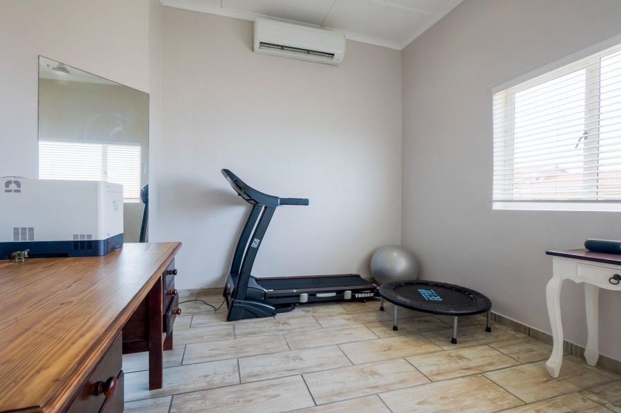 3 Bedroom Property for Sale in Amanzimtoti KwaZulu-Natal