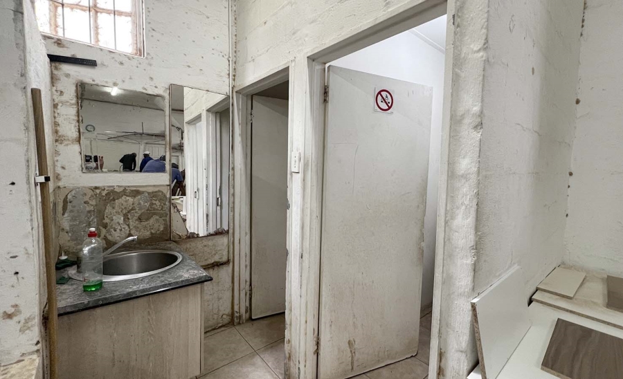 Commercial Property for Sale in Glen Anil KwaZulu-Natal