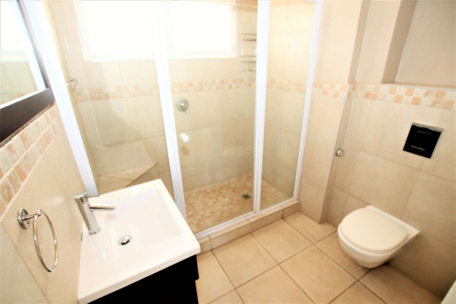 To Let 3 Bedroom Property for Rent in Umhlanga KwaZulu-Natal