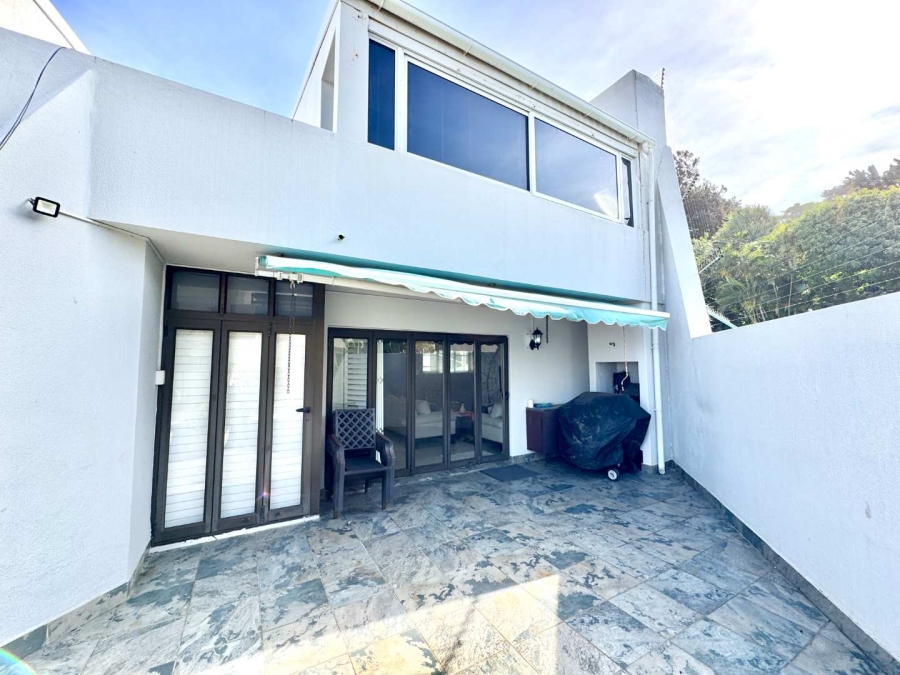 To Let 3 Bedroom Property for Rent in Umhlanga KwaZulu-Natal