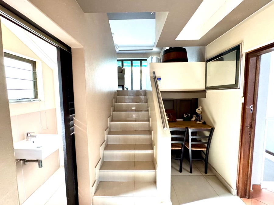 To Let 3 Bedroom Property for Rent in Umhlanga KwaZulu-Natal