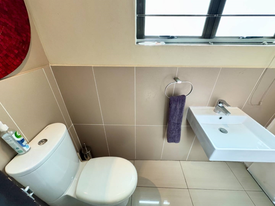 To Let 3 Bedroom Property for Rent in Umhlanga KwaZulu-Natal