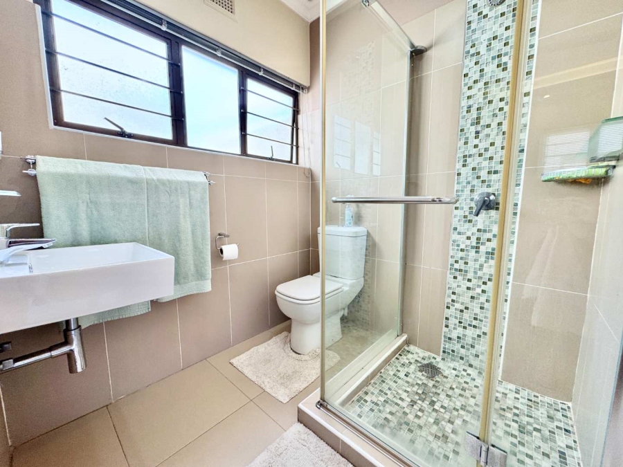 To Let 3 Bedroom Property for Rent in Umhlanga KwaZulu-Natal
