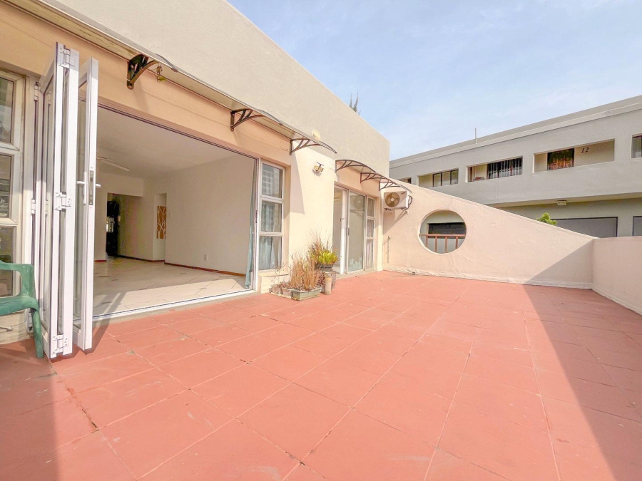 2 Bedroom Property for Sale in Umhlanga KwaZulu-Natal