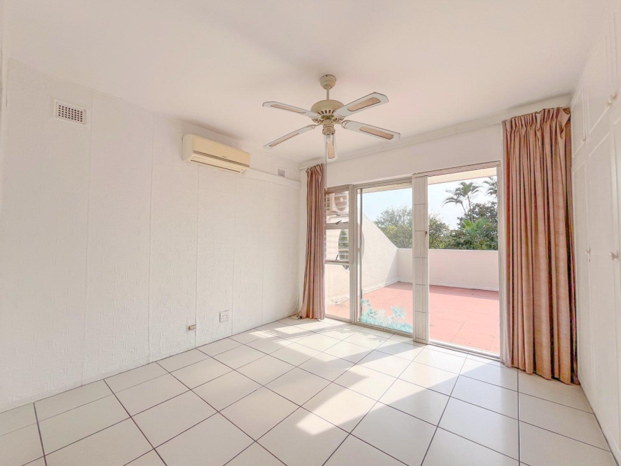 2 Bedroom Property for Sale in Umhlanga KwaZulu-Natal