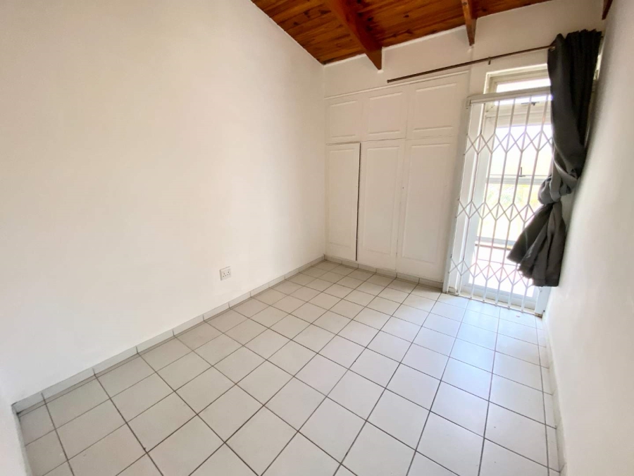 To Let 4 Bedroom Property for Rent in Umhlanga KwaZulu-Natal