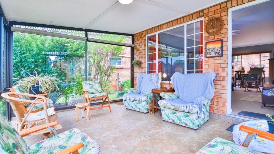 3 Bedroom Property for Sale in Greendale KwaZulu-Natal