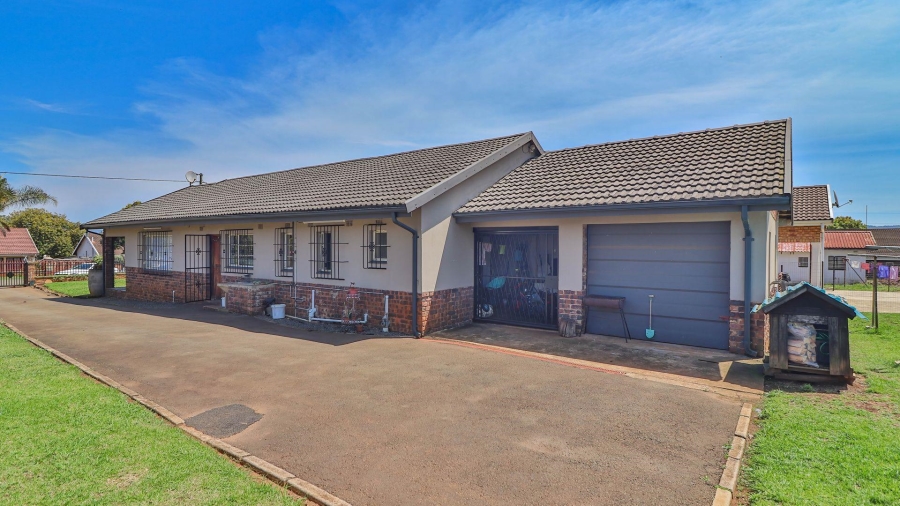 3 Bedroom Property for Sale in Howick KwaZulu-Natal