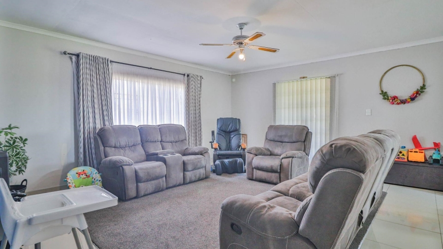 3 Bedroom Property for Sale in Howick KwaZulu-Natal